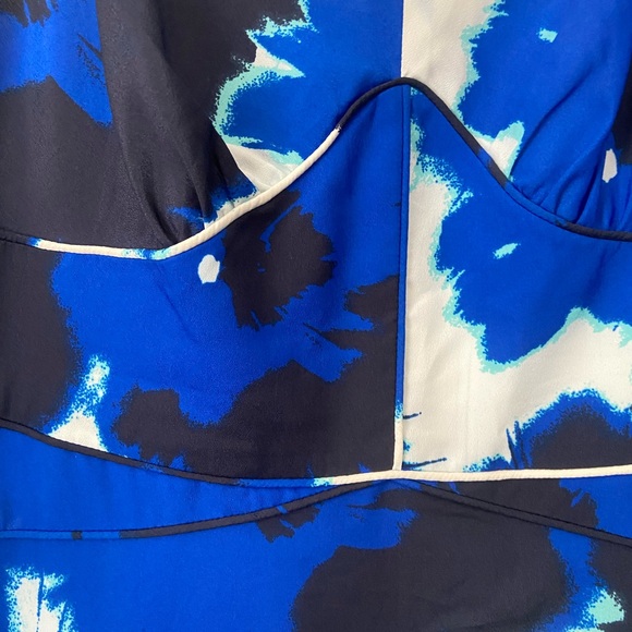 Banana Republic Watercolor Floral Maxi, Size 6 - Picture 8 of 8